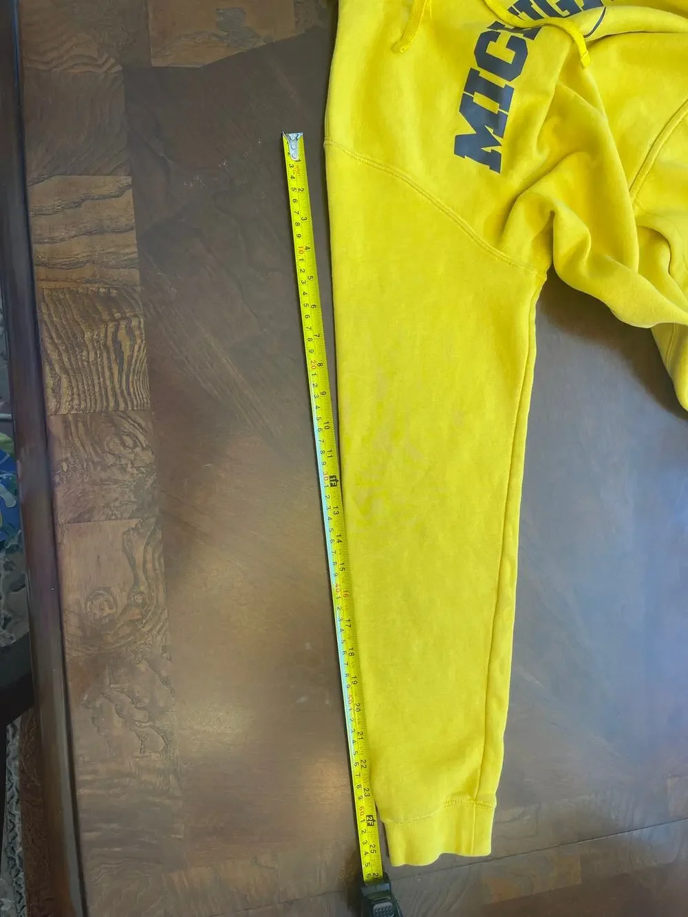 Vintage Nike University of Michigan Hoodie Center Swoosh Yellow  Wolverines Y2K